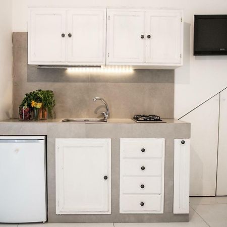Terrazzo Siciliano Apartment Рипосто Екстериор снимка