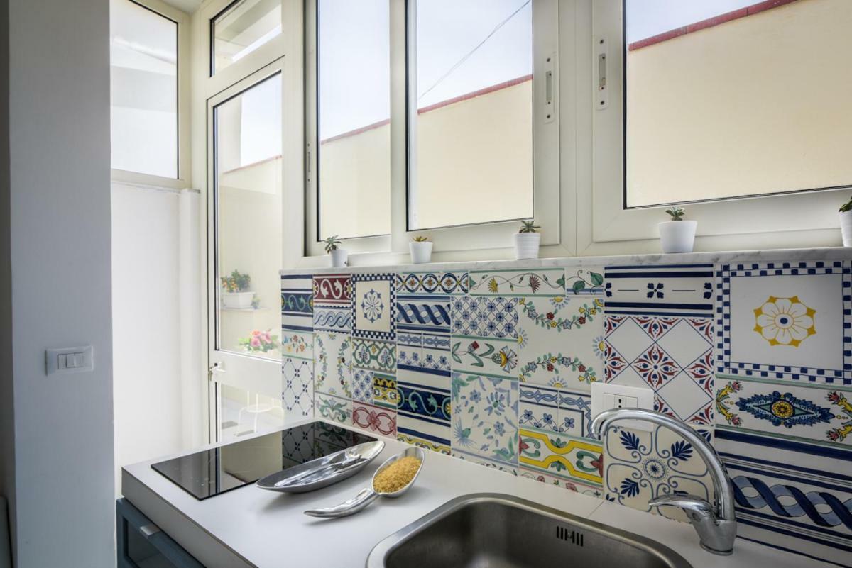Terrazzo Siciliano Apartment Рипосто Екстериор снимка