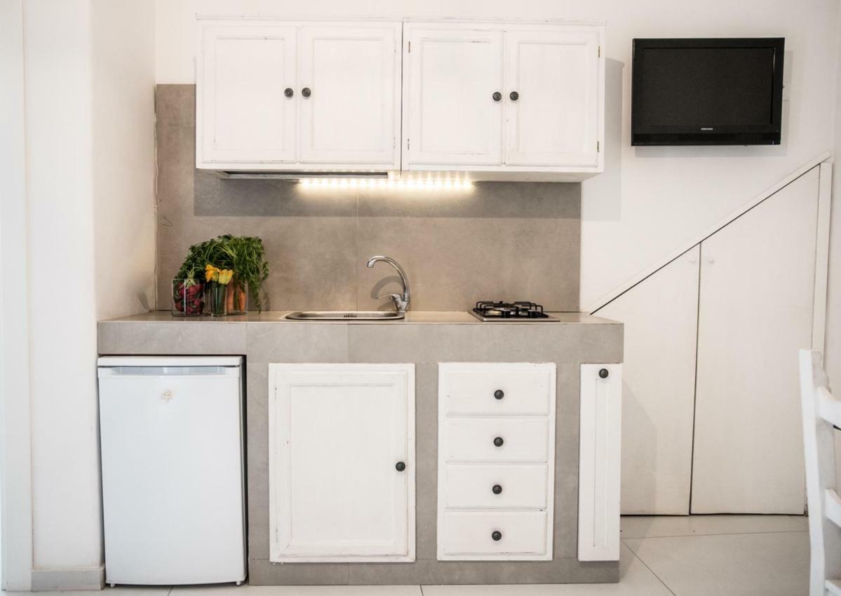 Terrazzo Siciliano Apartment Рипосто Екстериор снимка