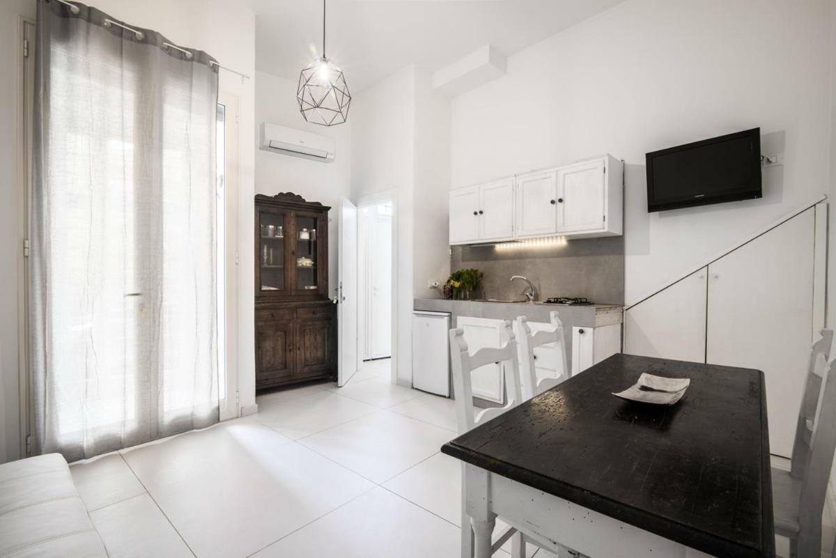 Terrazzo Siciliano Apartment Рипосто Екстериор снимка